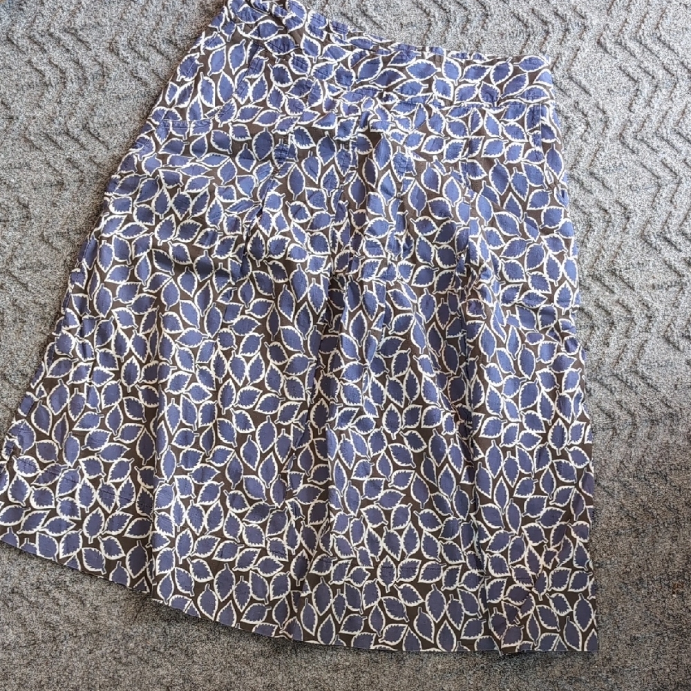 Elegant Blue and White Patterned Skirt